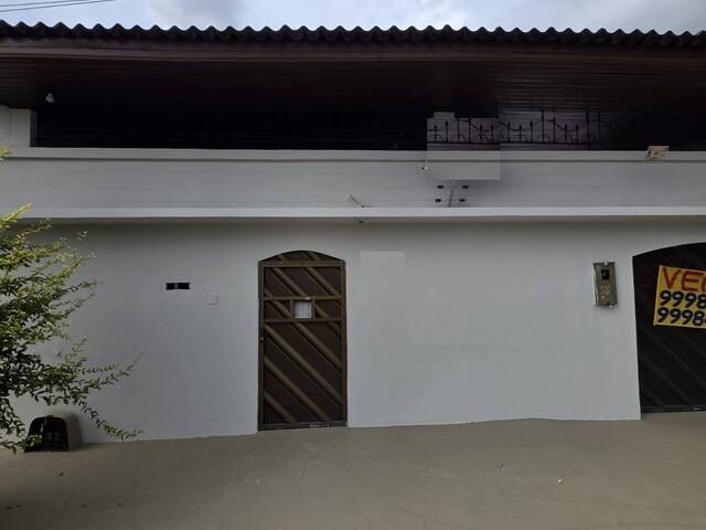 #984 - Casa Padrão para Venda em Manaus - AM - 2