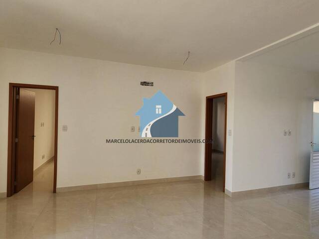 Casa Padrão para Venda em Manaus - 4