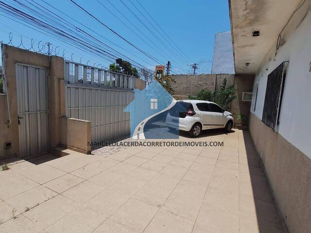 #1001 - Casa Padrão para Venda em Manaus - AM - 2