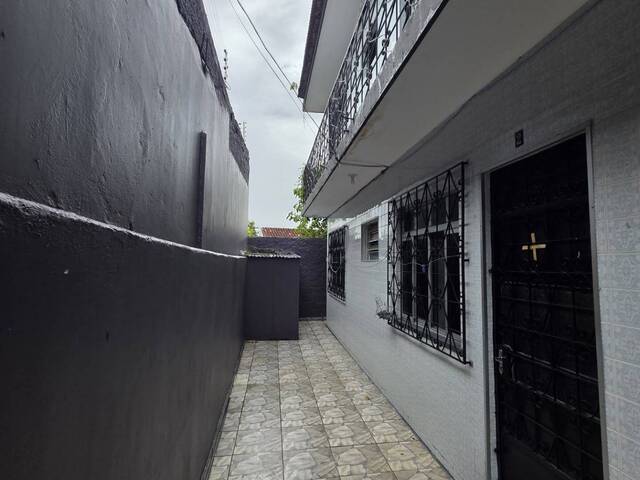 #1038 - Casa Padrão para Venda em Manaus - AM - 1