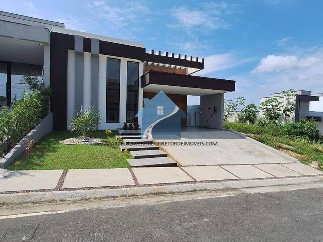 #1043 - Casa Padrão para Venda em Manaus - AM - 1