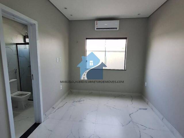 Casa Padrão para Venda em Manaus - 5