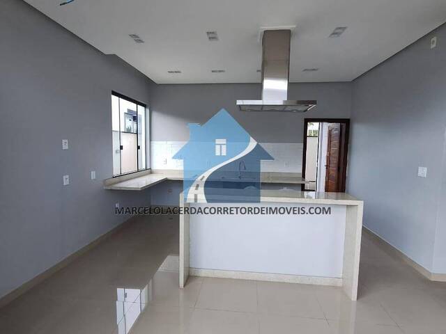 Casa Padrão para Venda em Manaus - 4