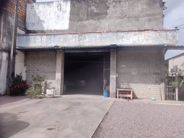 Venda em Colônia Santo Antônio - Manaus